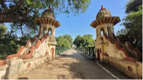 Sayaji Baug Zoo
